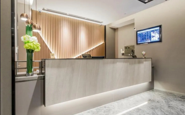 Home Inn Business Hotel (Jinzhou Liaoshen Battle Memorial Hall Shiqiaozi Early Market Branch） – Lobby – Jinzhou