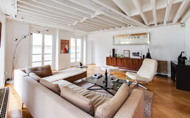 Luxurious Flat - 2 Mins From Bonne Nouvelle Metro