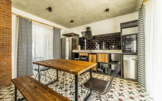 Extraordinary Villa With Private Pool in Antalya