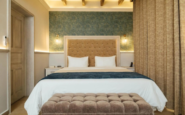 voco Royalty Puebla Downtown by IHG