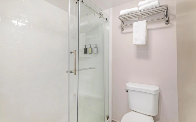 Keene Elm City Hotel, an Ascend Collection Hotel