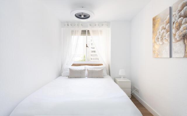 Home2Book Charming Center Apartment Santa Cruz