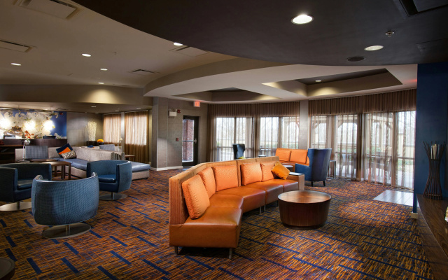 Courtyard by Marriott Fayetteville