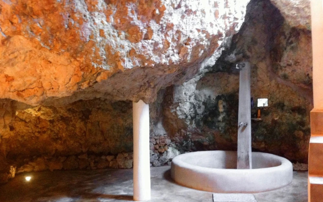 La Cueva Eco-Lodge