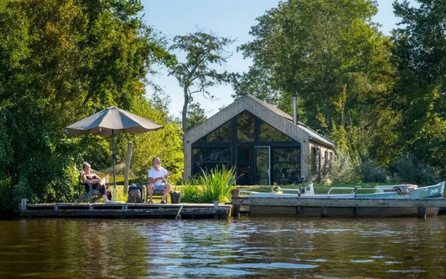 Pean Huur je Eigen Schier Eiland
