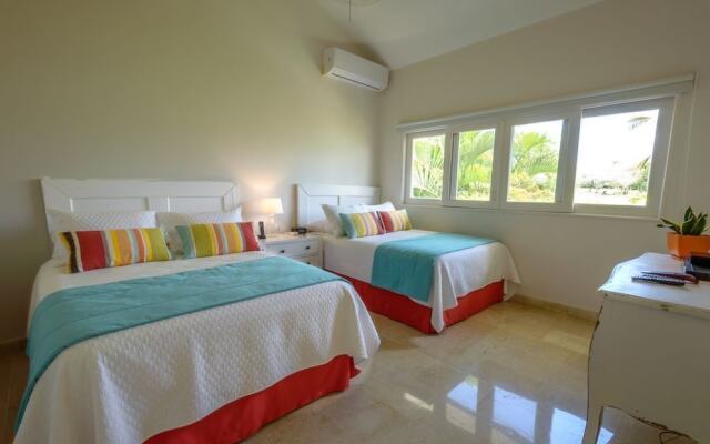Private Villa with Pool and Golf Cart