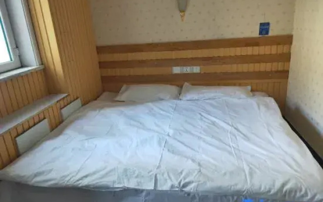 Changbaishan Countryside Hotel
