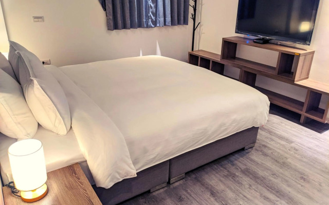 LanCheng Le Petit Voy