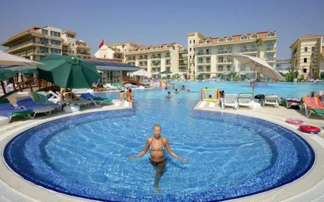 Grand Pearl Beach Resort And Spa