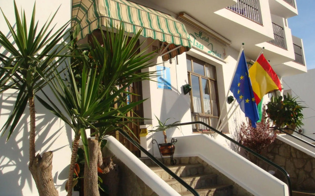 Hotel Tres Jotas