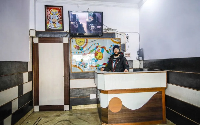 Hotel Preet By OYO Rooms