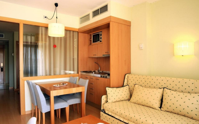 Evenia Olympic Suites