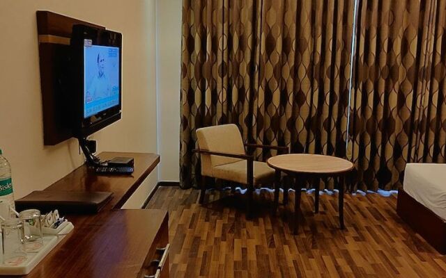 Hive Panipat Hotel