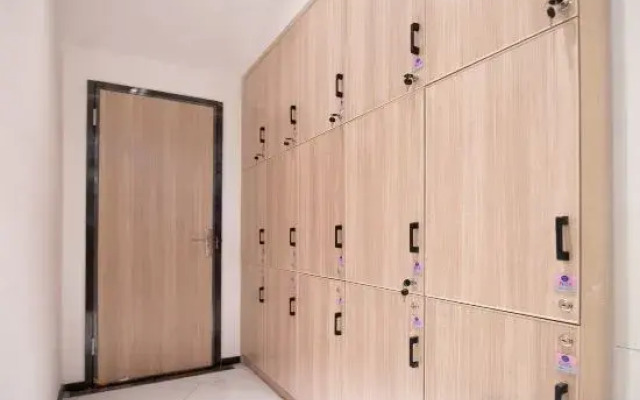 Chocolate Hotel