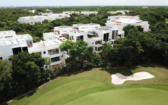 Villa Pool & Golf View by Olahola
