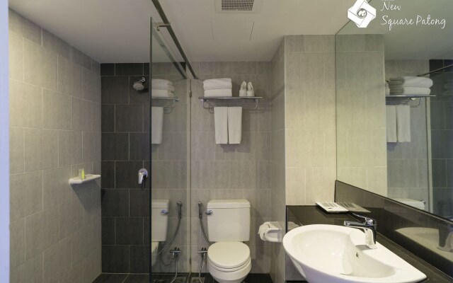 New Square Patong Hotel