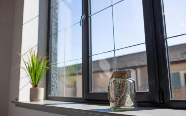 Luxury Manhattan Loft-style Apartment Near Edinburgh City Centre