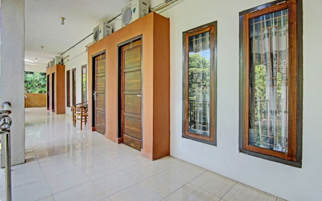 OYO 90476 Iksan Homestay Syariah