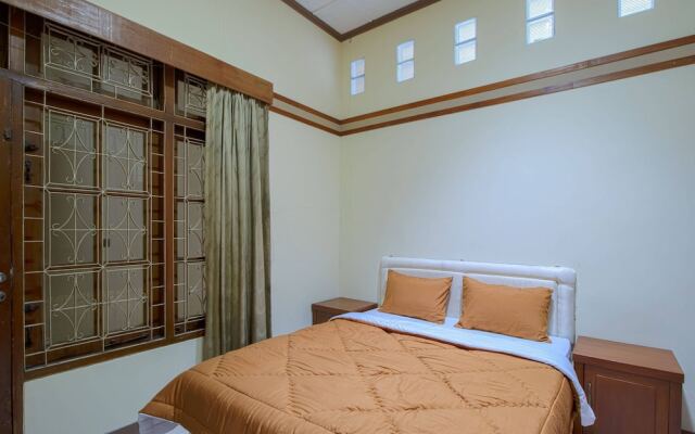 Tobana Pejaten House