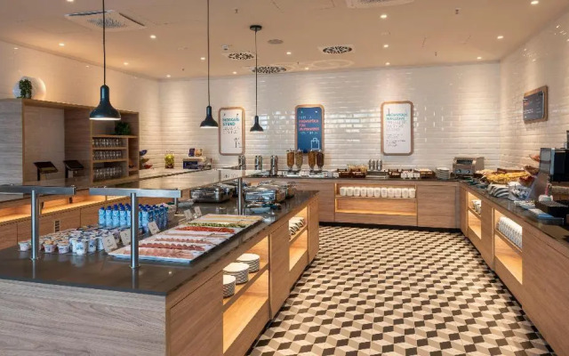 Holiday Inn Express Düsseldorf – Hauptbahnhof by IHG