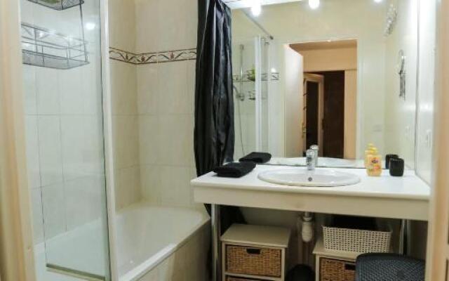 **La Kreolita** near Paris / Disneyland Paris