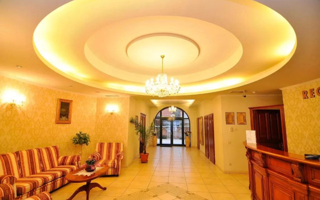 Hotel Maxim
