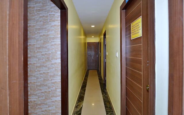 OYO 9968 Srirama Hotels, Kondapur