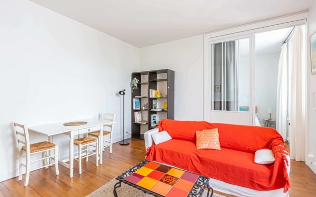 Nice Apartment for 4 Guests - Stade Chaban Delmas