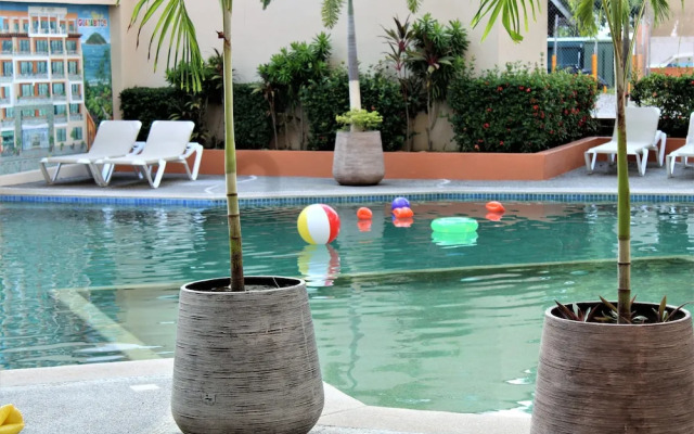 Auroza Resort
