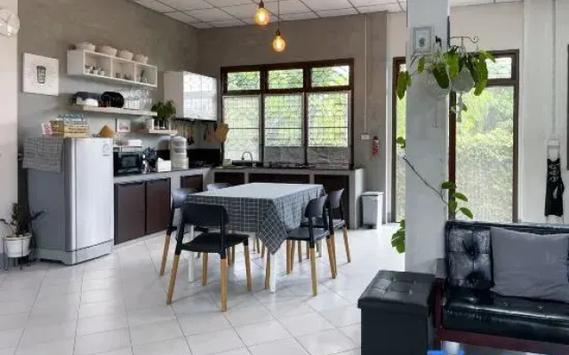 Silpasom ARTstay Suratthani