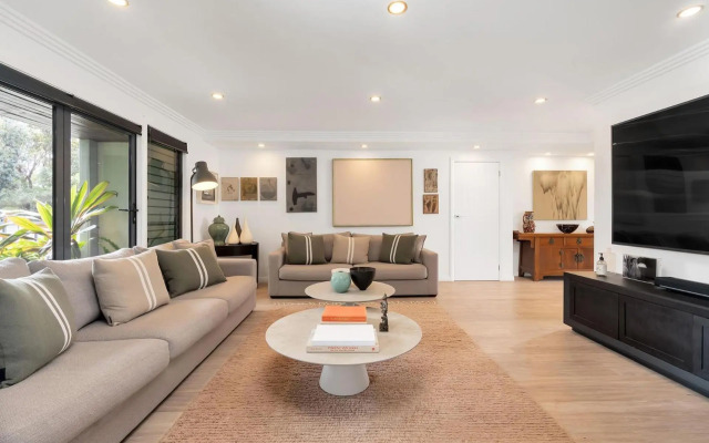 ARALUEN HOUSE Werri Beach 4pm Check Out Sundays