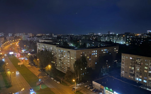 Apartments on Molodezhnaya 107B street