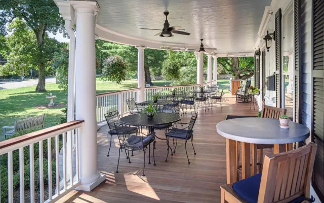 West Lane Inn