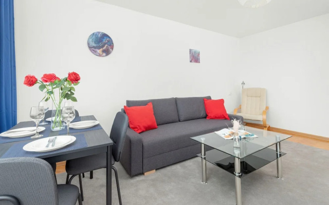Piastowska Apartment Gdańsk by Renters