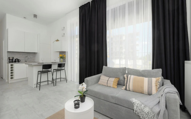 Beautiful Studio Apartments by Renters