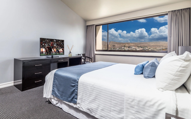 Hotel Pueblo Amigo Plaza & Casino