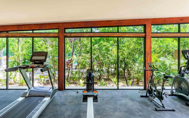 Penthouse Studio with Gym, Swimming-pool, Outdoor BBQ, Aldea Savia