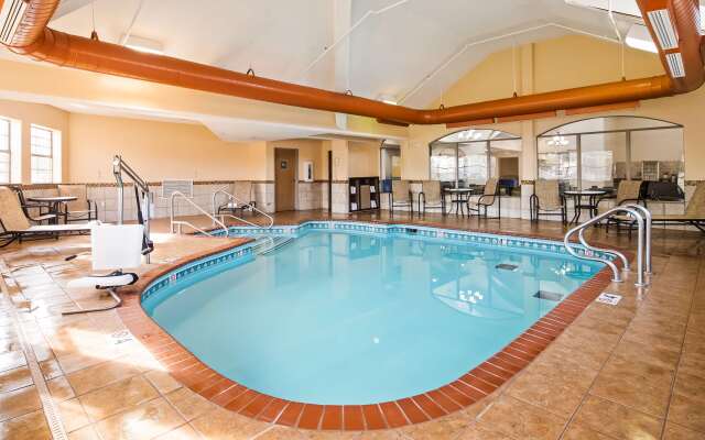 Best Western Plus Tulsa Inn & Suites