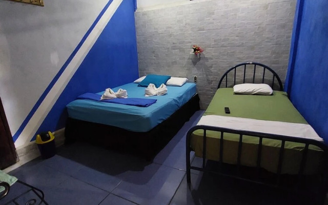 Hostal Ruinas de San Sebastian - Hostel