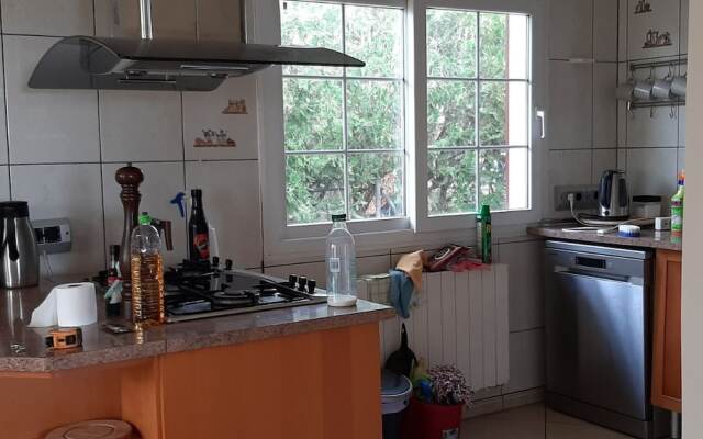 Plush Holiday Home in Llucmajor with Jacuzzi and Sauna