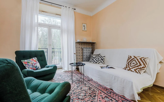 ShortStayPoland Szara B170