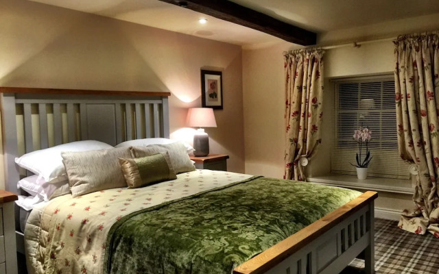 The Moon Inn at Stoney Middleton