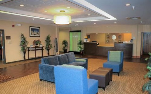 Comfort Inn & Suites