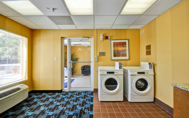 Fairfield Inn & Suites by Marriott Atlanta Vinings/Galleria