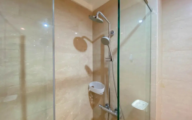 Comfort And Modern Studio Apartment At Menteng Park