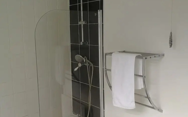 Metrolets 3 Serviced Accommodation