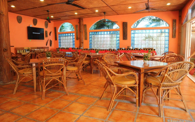Victory Divers Beach Resort