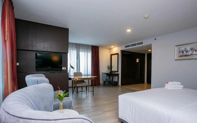 Empress Pattaya Hotel