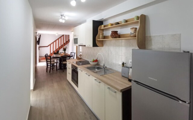 Amazing Home in Polje With Wifi and 2 Bedrooms