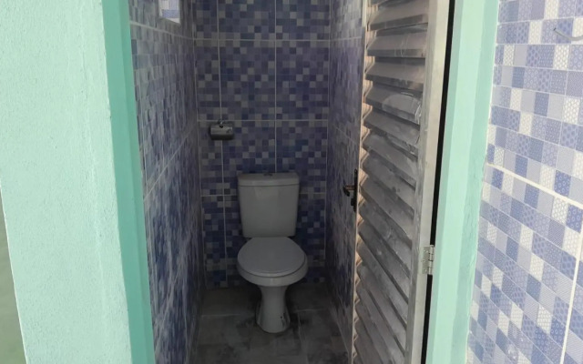 CASA DE PRAIA CARAGUA COM Piscina